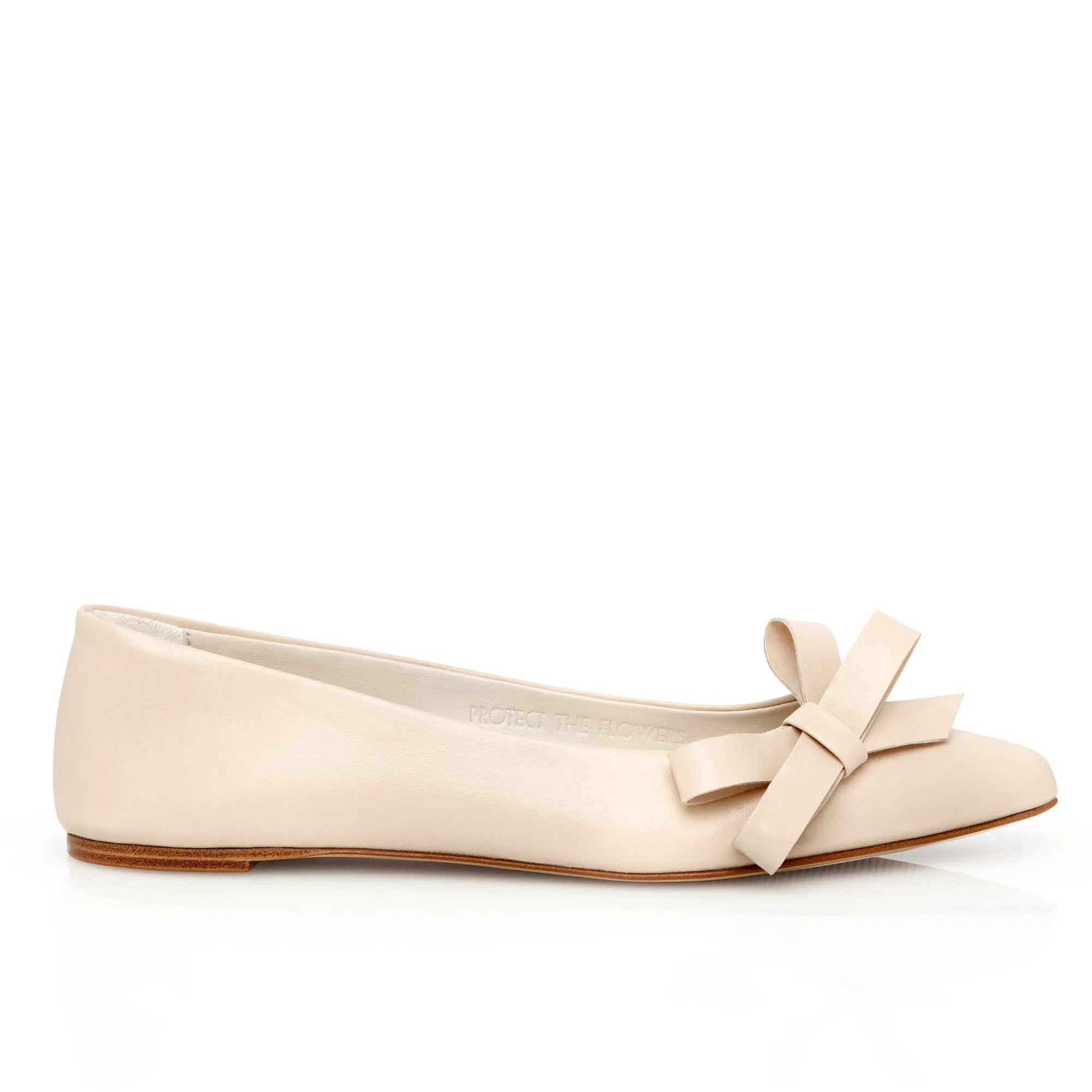 Magnolia ballerina in latte, side view