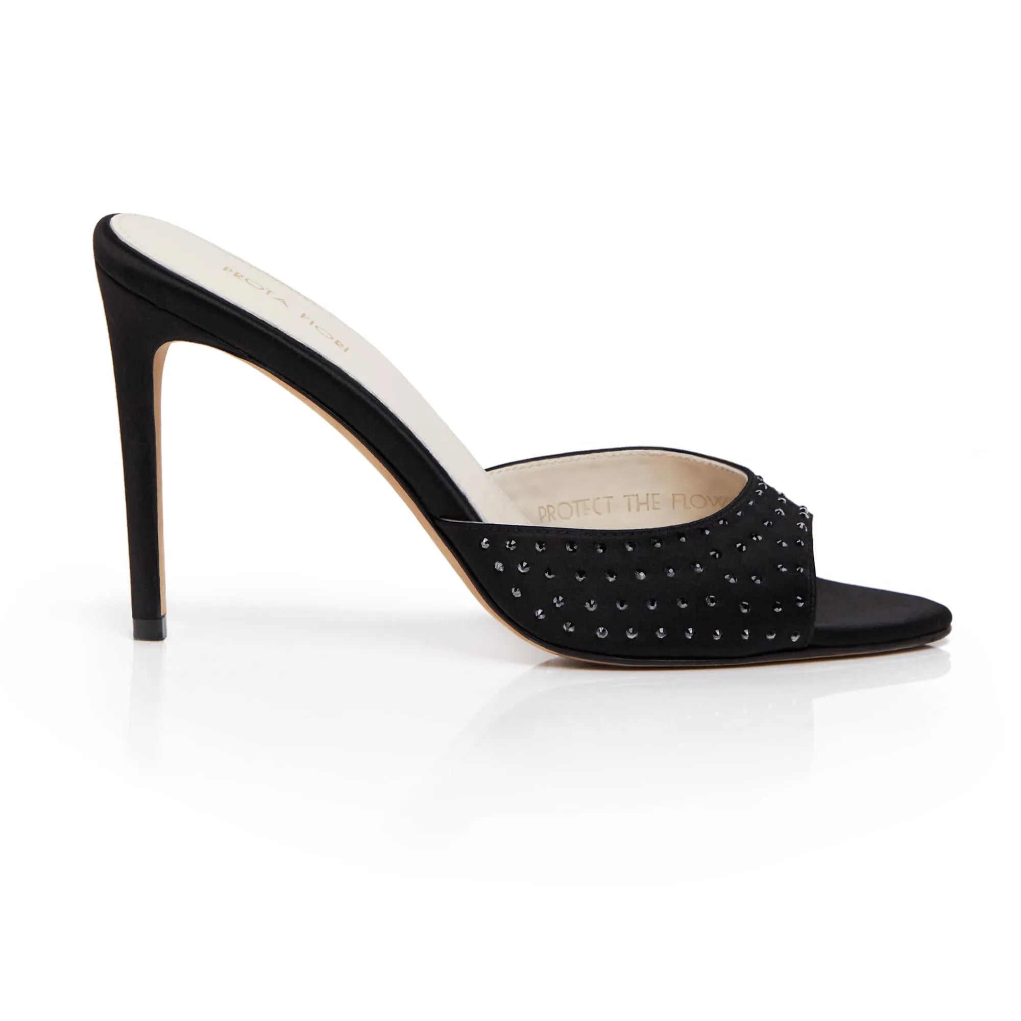 Tulipana mule in midnight